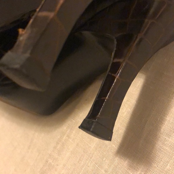 Stuart Weitzman Croco Print Heel Short Boots 7.5 - Picture 8 of 8